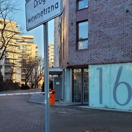 Wellsituated 1 Bedroom Condo In Warsaw Freeparking Екстер'єр фото